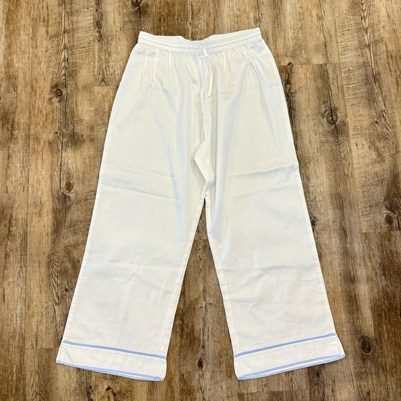 Haute Home Linens St. Moritz pajamas set with blue ice trim boutique Size Lg - Picture 11 of 15